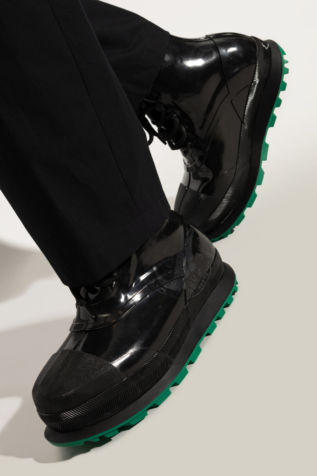 Black Snow boots Rene LACOSTE RUNWAY Vitkac Italy